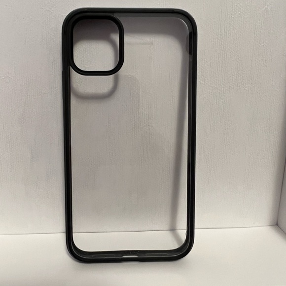 iPhone 11 Cases - Picture 2 of 6